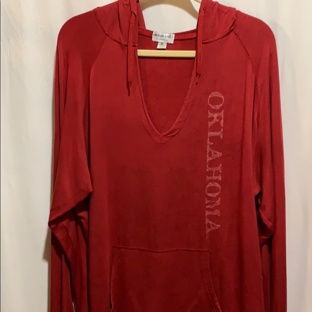 OKLAHOMA:: by Emerson Street:SZ XL RED hoodie